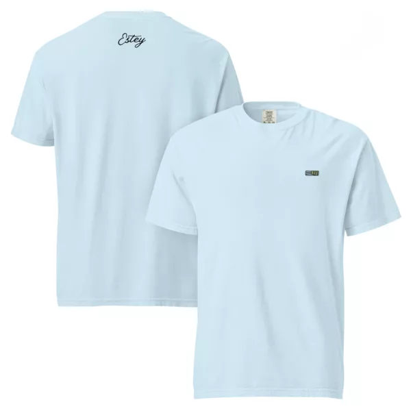 T-shirt Sarment – Garment-dyed chambray T-shirt Sarment Estey garment-dyed chambray, coton ring-spun 206 g/m², coupe décontractée brodé